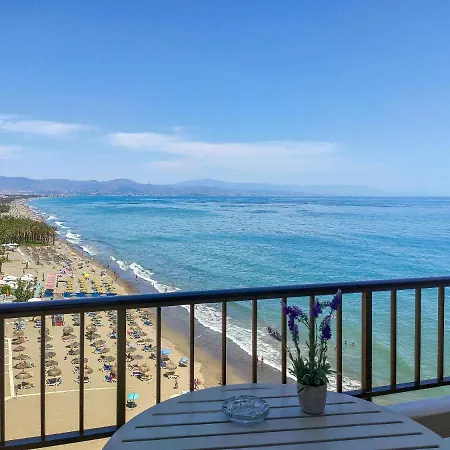 Spectacular Sea Views *