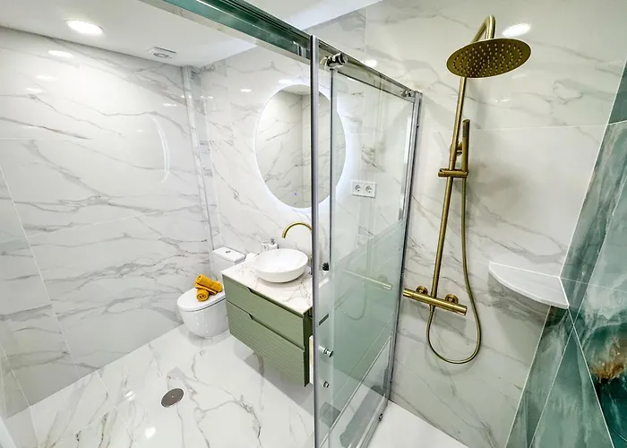 Spectacular Sea Views Lägenhet *